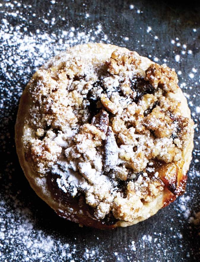 Recipe: Whisky and pecan streusel mince pies