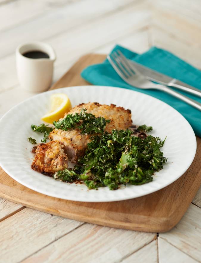 Recipe: Breaded pork chops with crispy sesame and balsamic kale