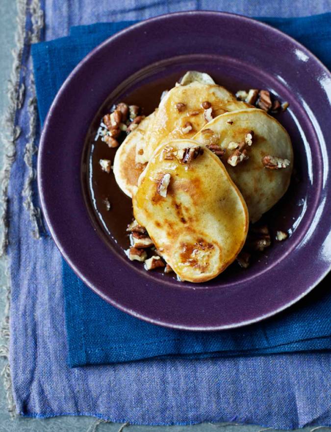 Recipe: Banana pecan pancakes