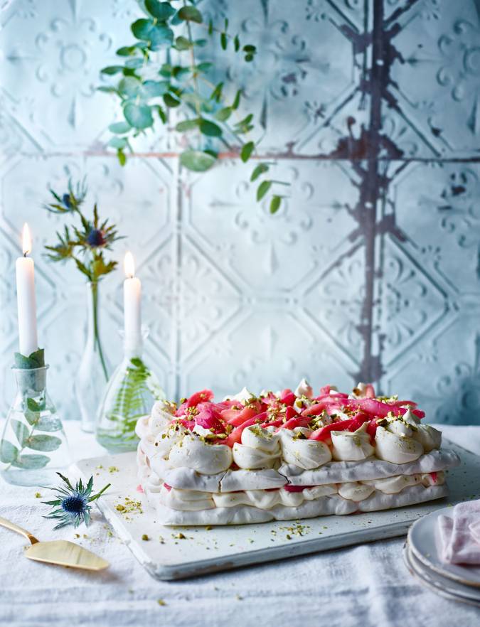 Recipe: Pistachio and rhubarb meringue cake