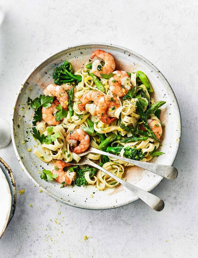 Recipe: Prawn and asparagus tagliatelle