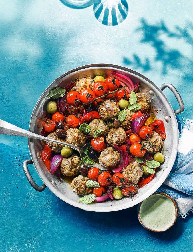 Recipe: Greek meatball traybake