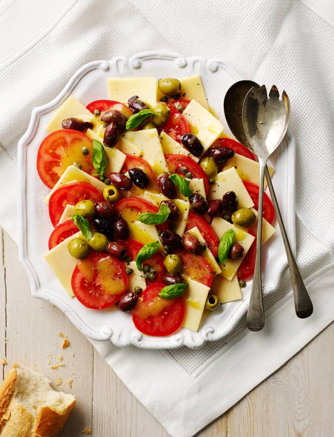 Recipe: Cheese and tomato salad platter