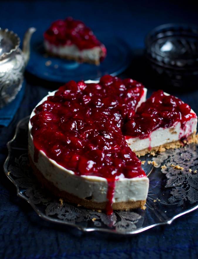Recipe: Cranberry and amaretto cheesecake