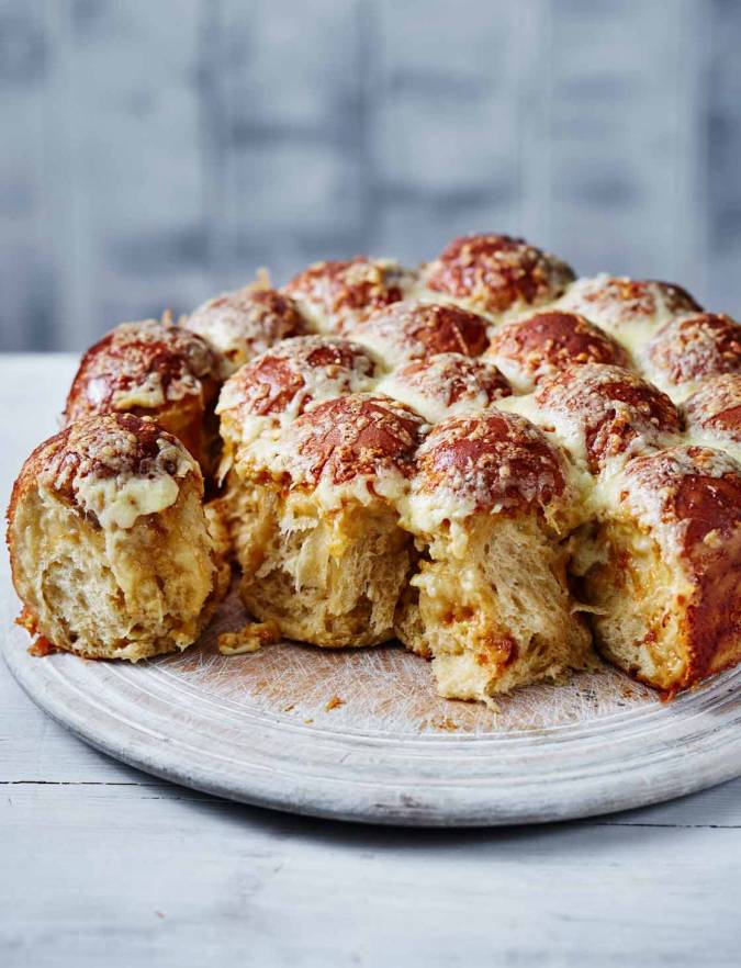 Recipe: Cheese and Marmite pull-apart bread