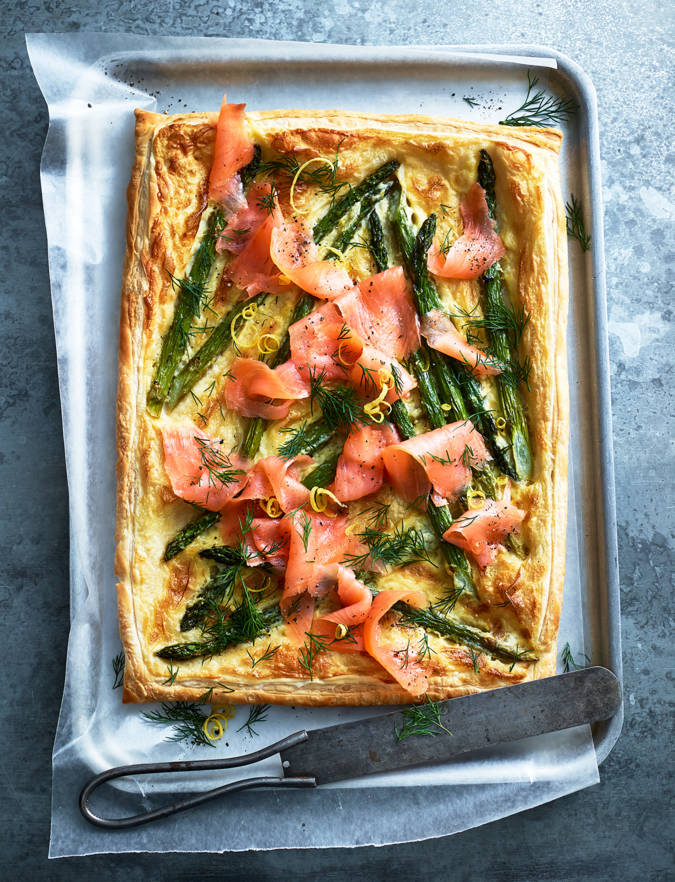 Recipe: Asparagus, smoked salmon and hollandaise tart