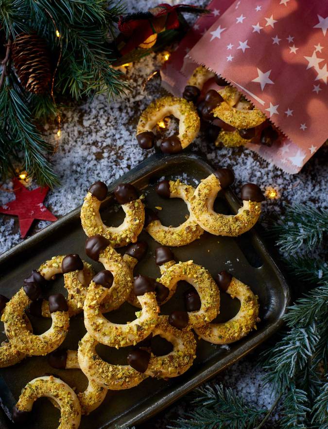 Recipe: Mandelhörnchen (almond horns)