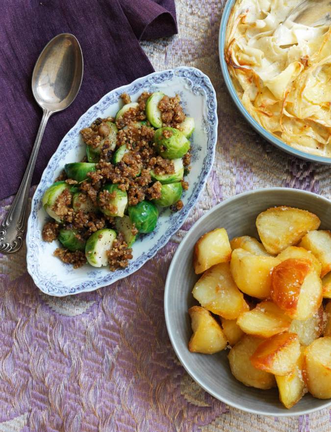 Recipe: Sprouts with chestnut crumble
