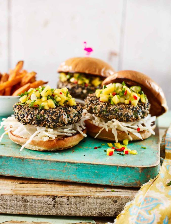 Recipe: Sesame tuna burgers with chilli mango salsa