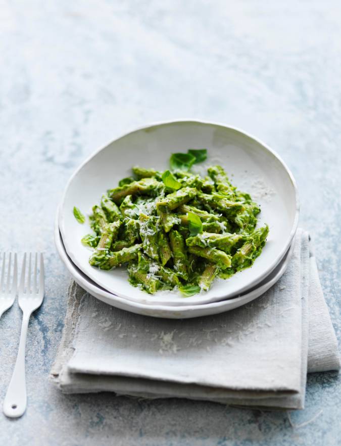 Recipe: Wholewheat pasta with lemon avocado sauce