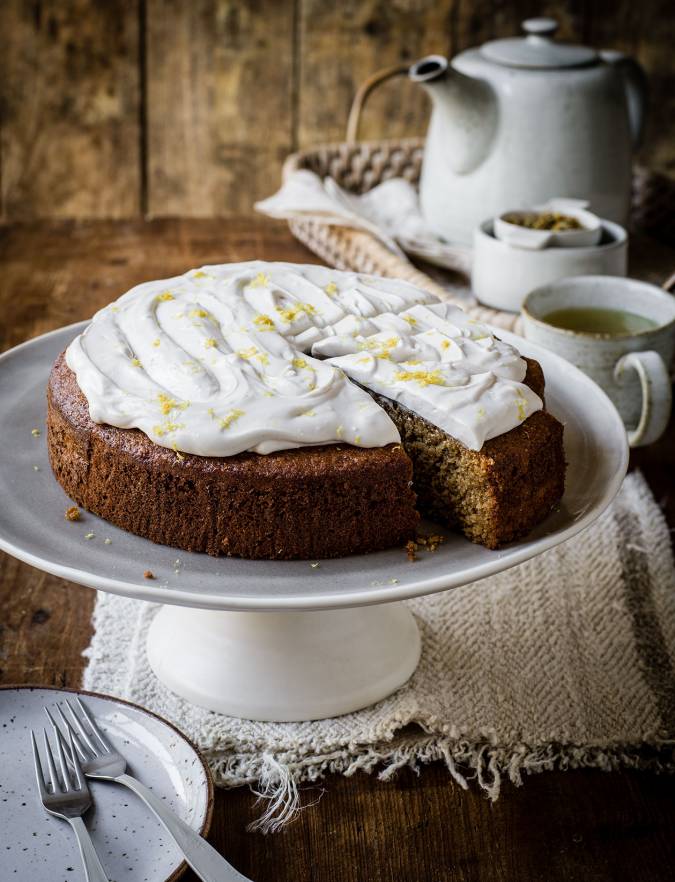 Recipe: Camomile, lemon and polenta cake