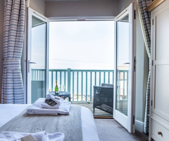 Staycation: Stargazy Inn, Cornwall