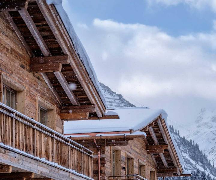 Mountain rescue: enjoying Après ski in Austria