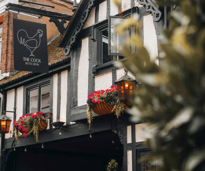 Taking Orders: The Cock, Hitchin