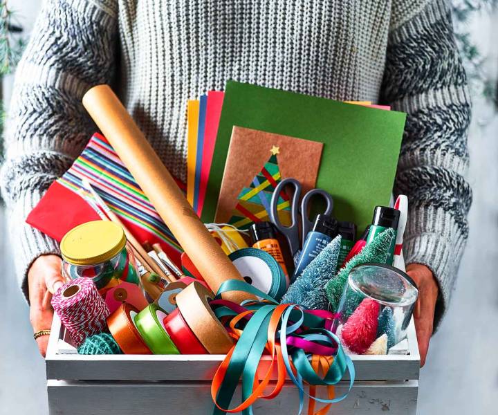 Make your own Christmas foodie hamper