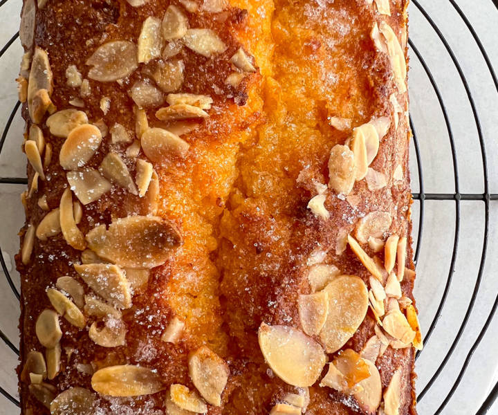 Clementine, olive oil and polenta cake recipe