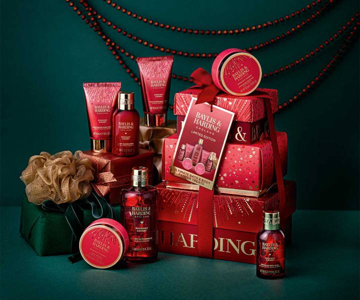 12 days of Christmas: Day 5 WIN a Baylis & Harding gift set