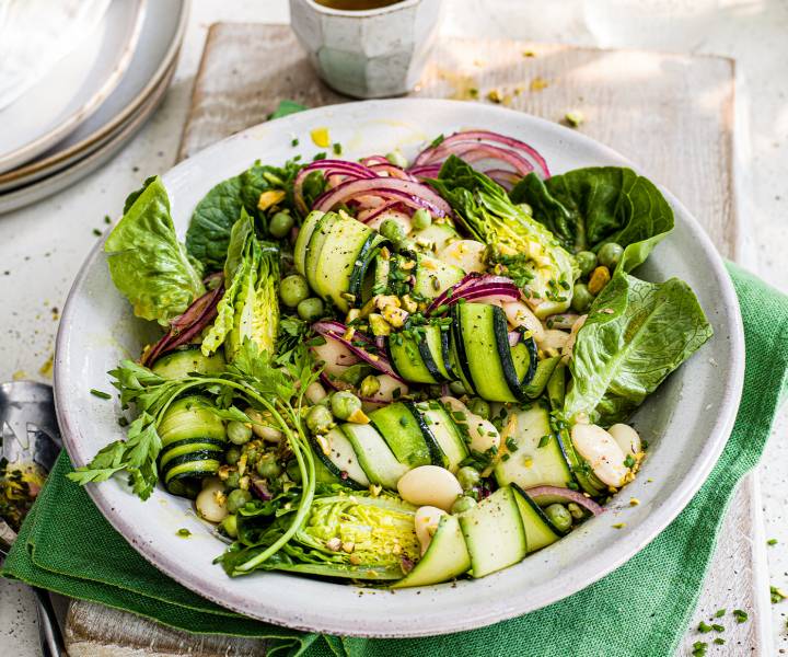 5 ways to make your salad super