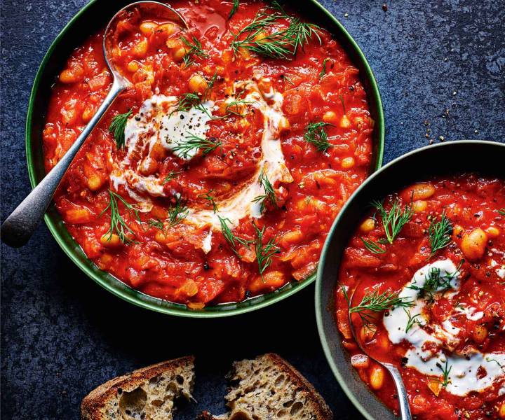 9 foods to keep you balanced over Christmas