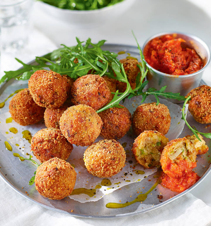 Cotswold dumplings with tomato sauce