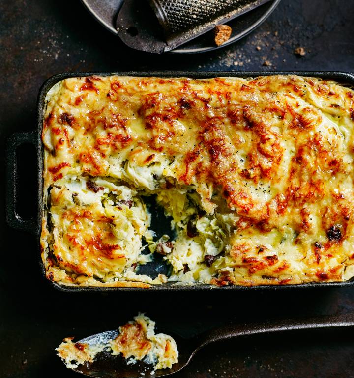 Magnificent mash with leeks and cheese