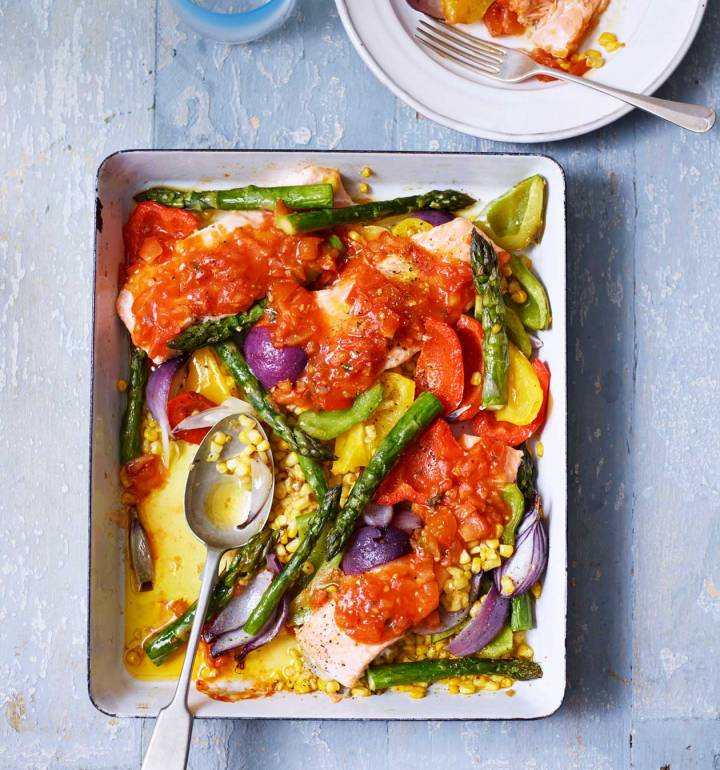 Salsa salmon and summer veg traybake
