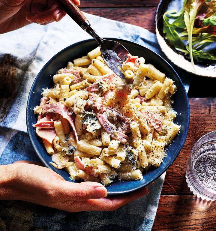 Blue cheese pasta