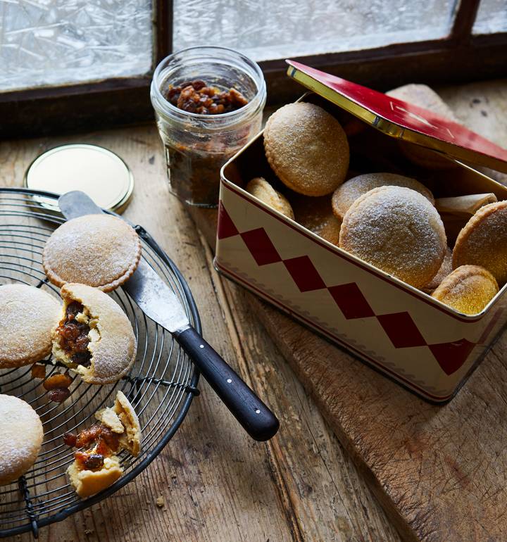 Shortbread mince pies