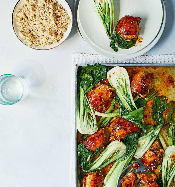 Sweet chilli chicken traybake
