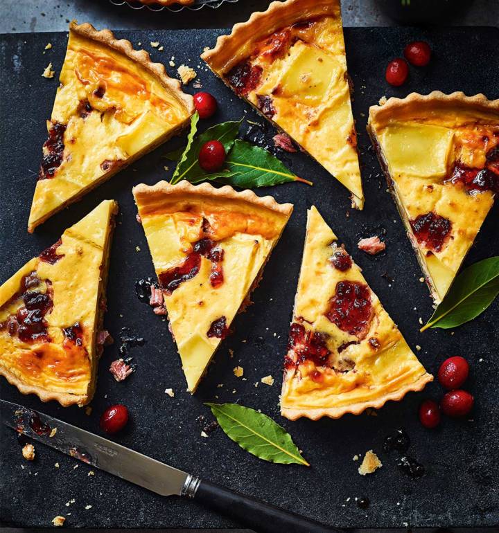 Brie, bacon and cranberry quiche