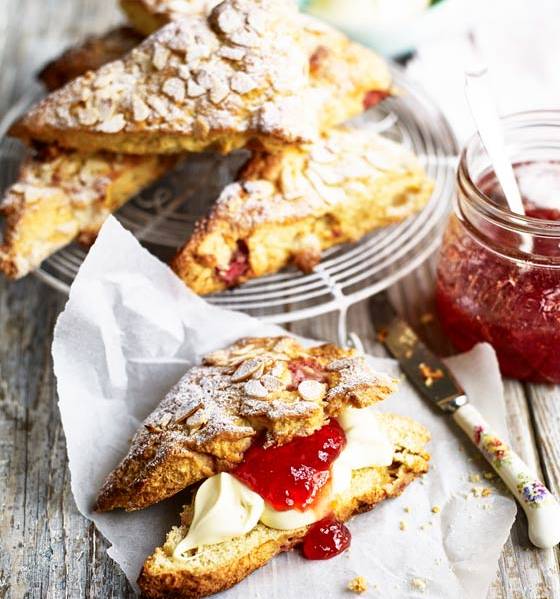 Strawberry Bakewell scones