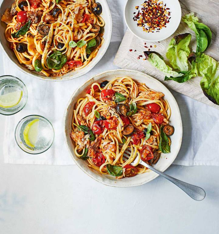 Mackerel, cherry tomato and olive linguine