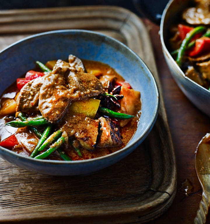Massaman duck curry