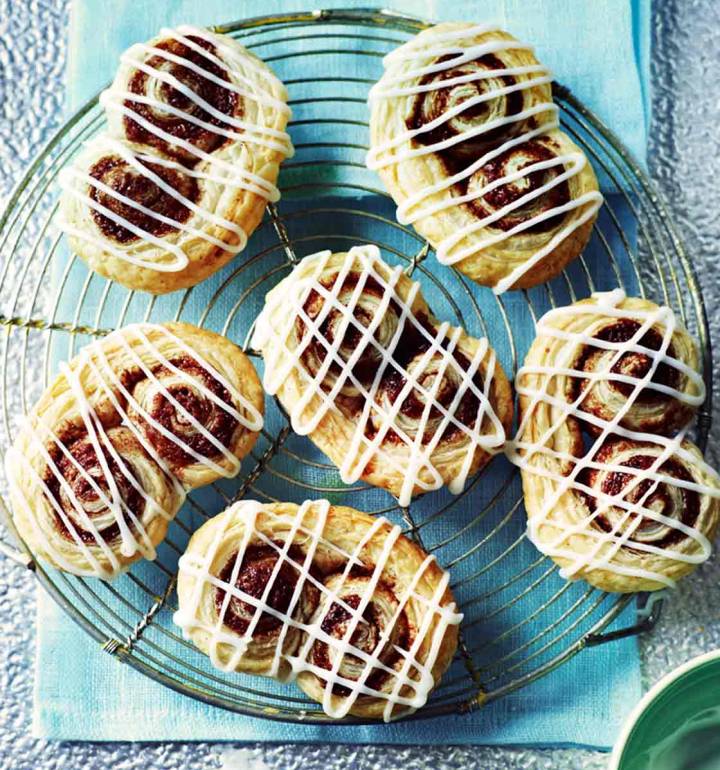 Cinnamon lemon swirls