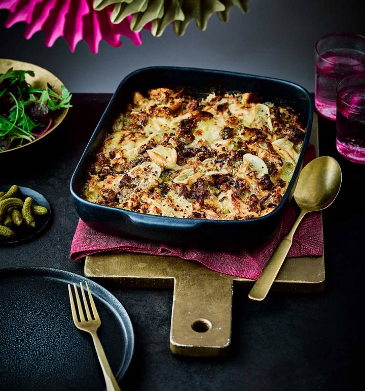 Smoked chicken and leek sourdough ‘tartiflette’