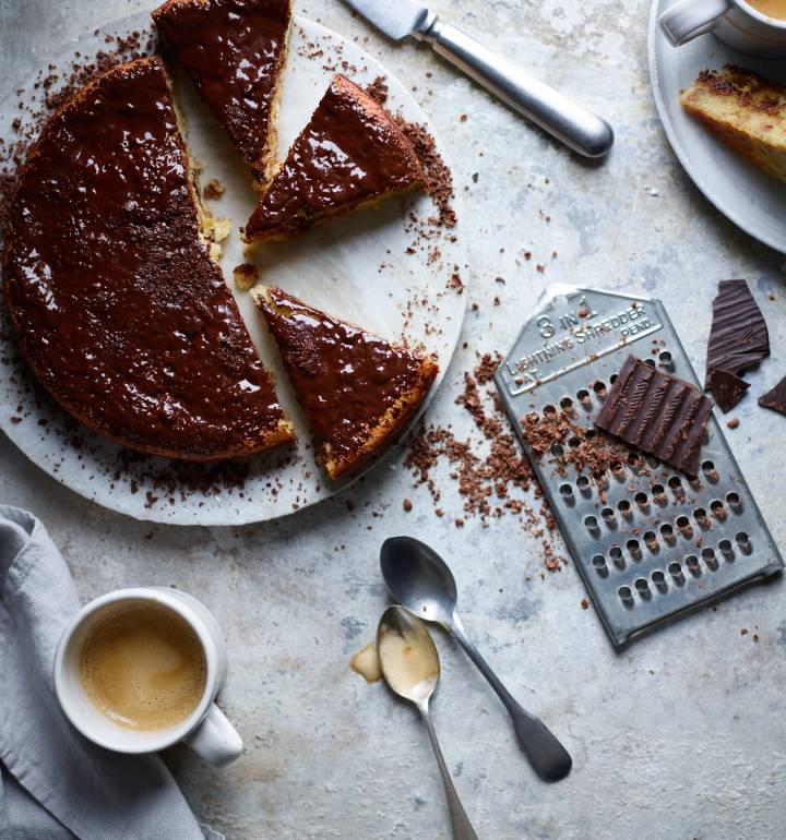 Hazelnut and ricotta torta