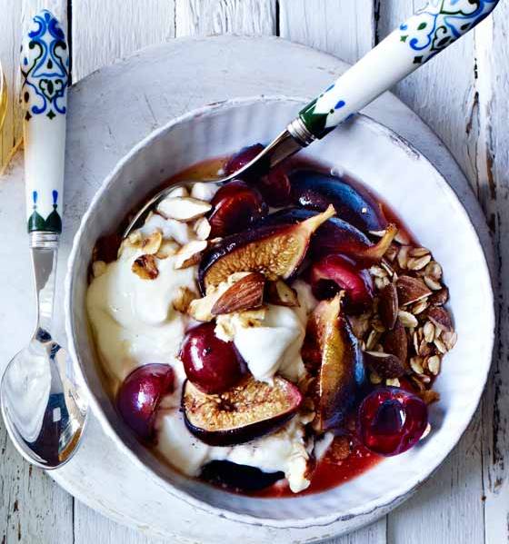 Sticky fig breakfast bowl with yogurt and almond ‘crumble’