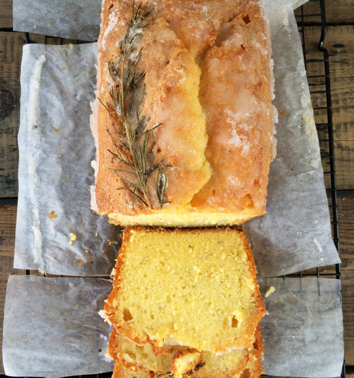 Gin and lemon drizzle cake