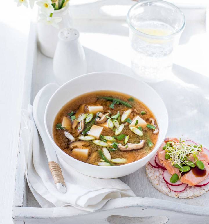 Miso soup with tofu