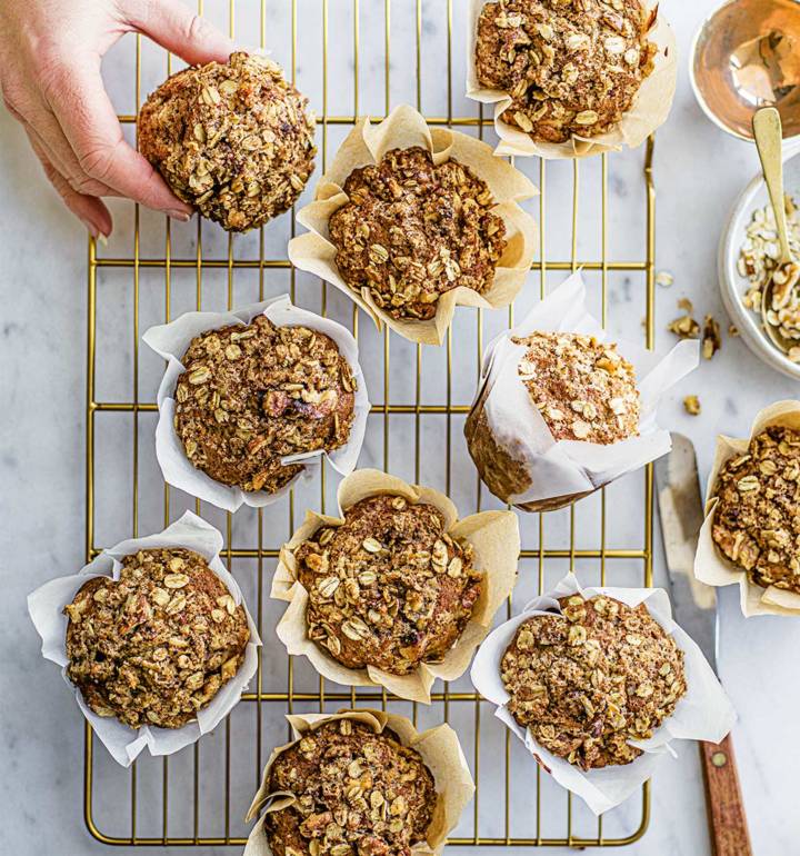 Banana chai muffins