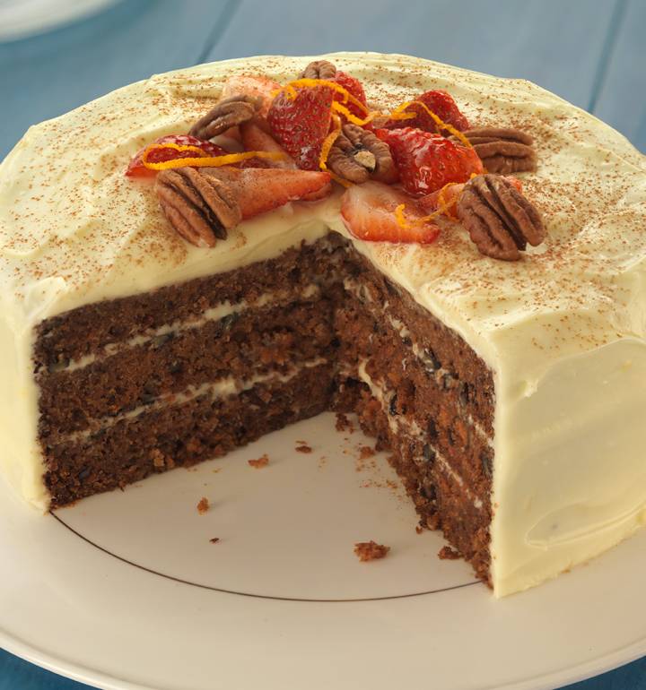 Cinnamon and orange carrot cake