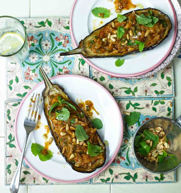 Turkish stuffed aubergines