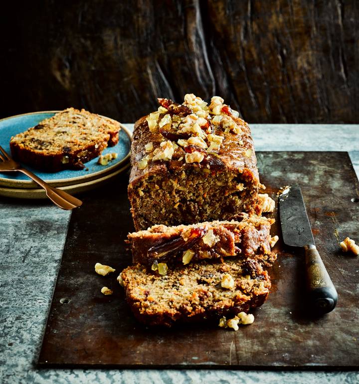 Maple carrot loaf cake