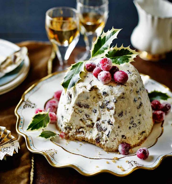 Iced Christmas pudding