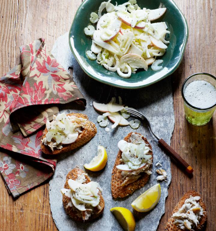 Smoked mackerel pâté with apple, celery and fennel slaw