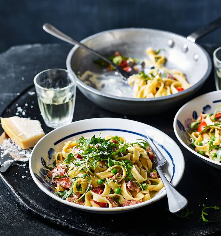 Chorizo and tomato tagliatelle