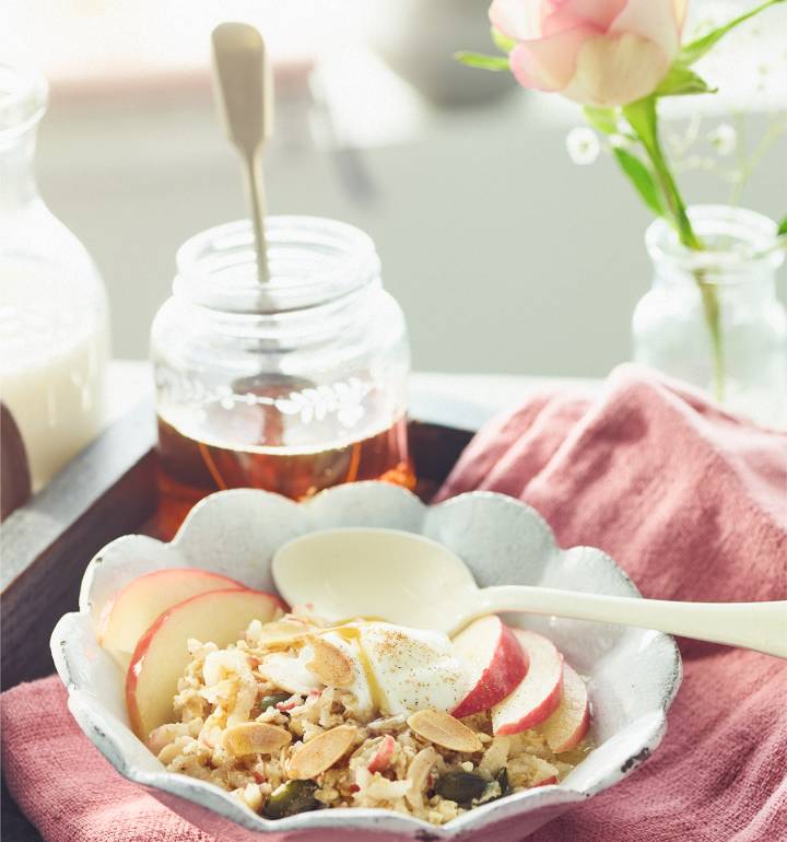 Apple pie overnight oats recipe | Sainsbury`s Magazine