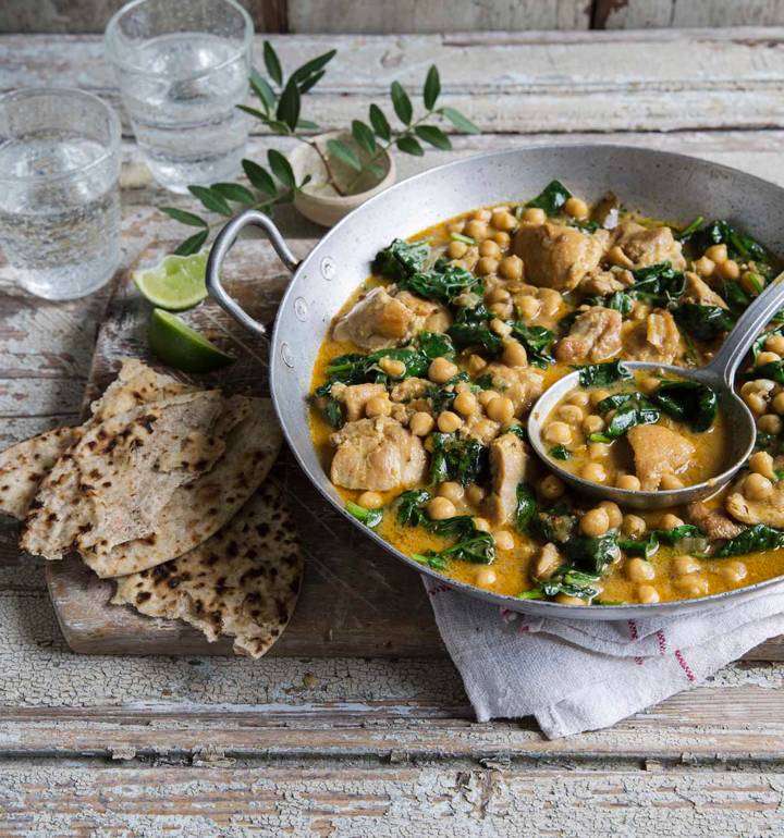 Sri Lankan chicken and chickpea curry