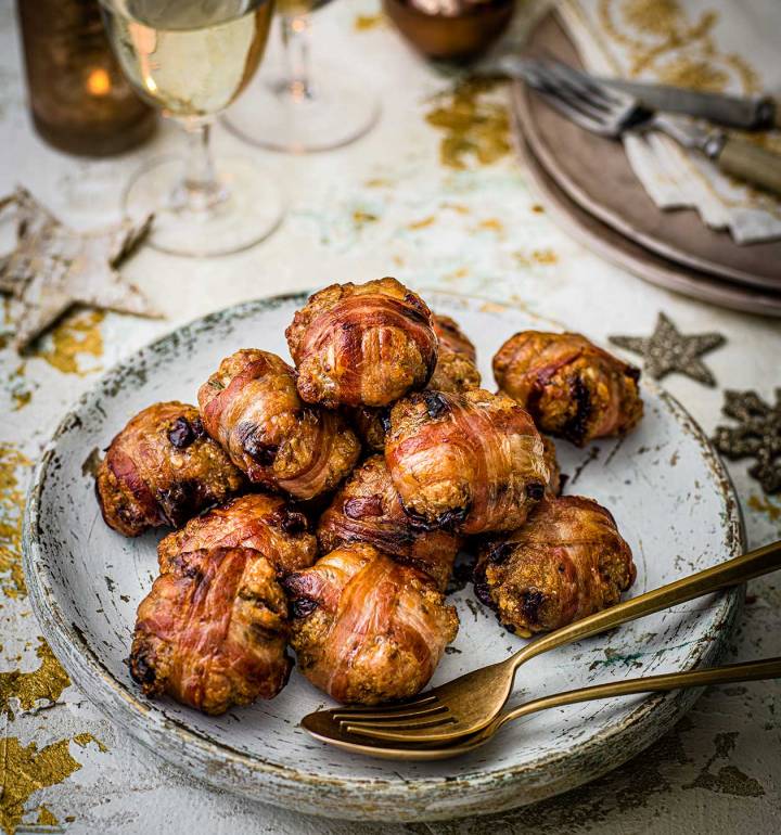 Stuffing parcels