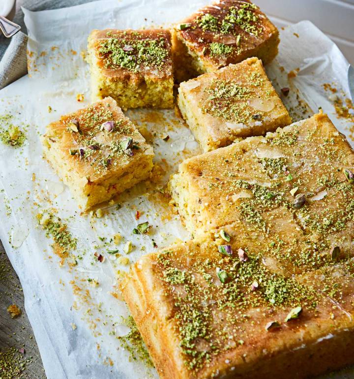 Saffron cake